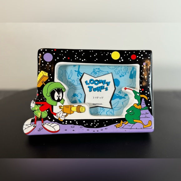 Marvin the Martian Ceramic Looney Tunes Photo Picture Frame 3.5x5 Applause 1994 - Picture 2 of 10